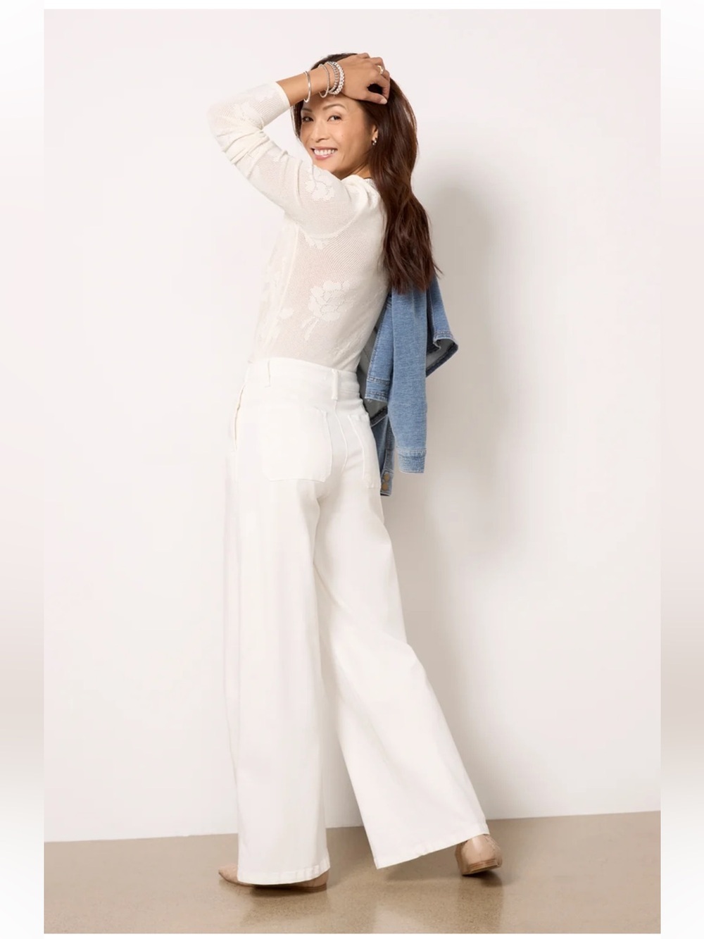 Kut from the Kloth Meg White Wide-Leg Trousers NWT. Size 4. White